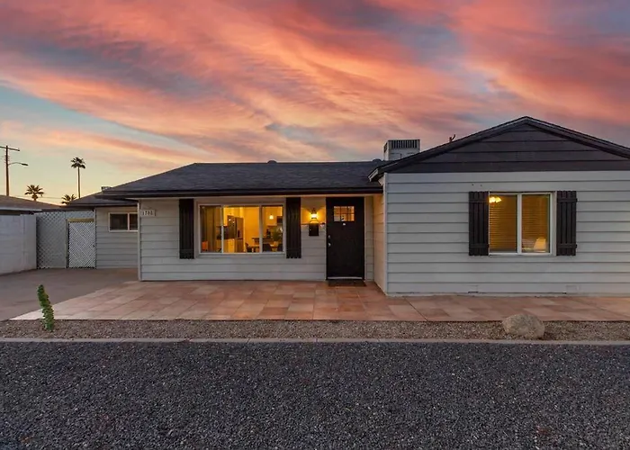 New Midtown Modern With Backyard Apartment Phoenix