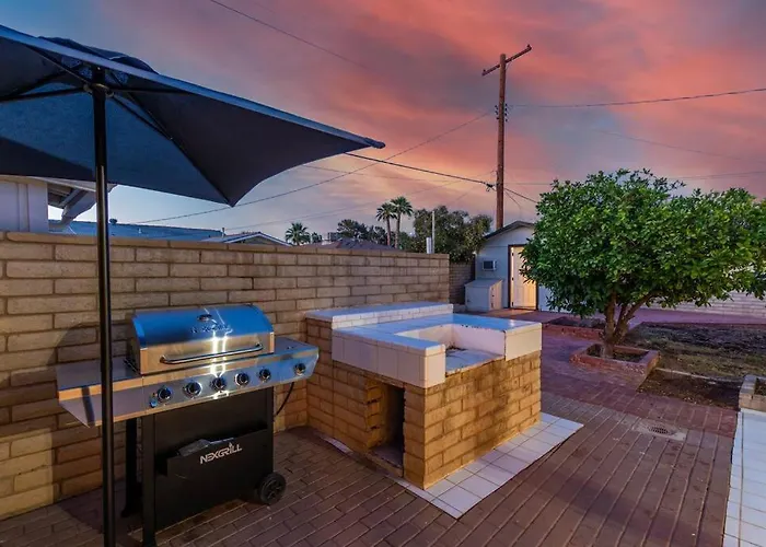 New Midtown Modern With Backyard Apartment *